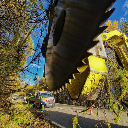 Leman saw blade for laminar