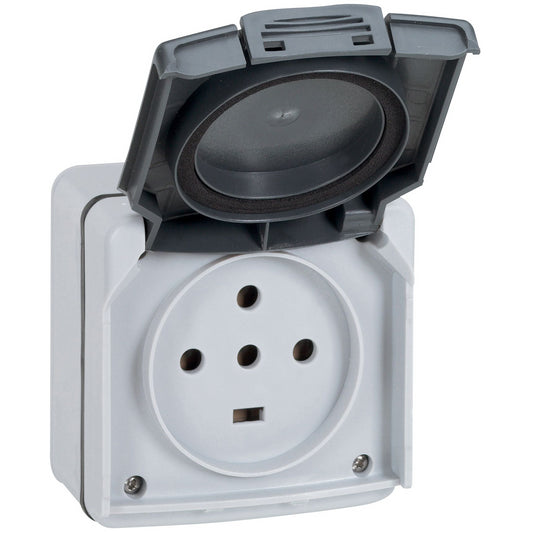 Legrand PLEXO 380 V socket